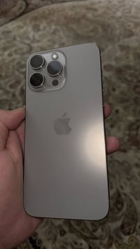 آيفون ١٥ برو ماكس • ٢٥٦ • بطاريه ٨٤٪