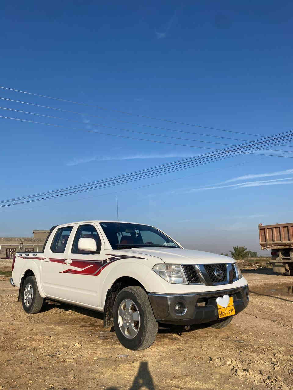 السلام عليكم للبيع نيسان نيڤارا موديل 2010 كير عادي رقم اربيل سنوية نافذة مكينة مامفتوحة لاصرف ولا بخار تدفئة تبريد شغالات مكان بغداد تقاطع النهروان السعر 110 ورقة  وبيهة مجال بسيط للاستفسار الاتصال على الرقم. ***********-/-***********
