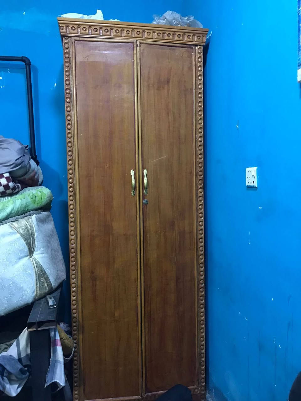 غرفه مستعمله نضيفه كومديات ٢ وجزامه وتعلاگه بابين وكنتور خمس بوب وجربايه اريدها بمليون وربع وبيهت مجال للشراي مكاني حريه


**إذا كنت صاحب هذا الإعلان وتريد حذفه لأي سبب، رجاءا أرسل رسالة إلى الدعم الفني**