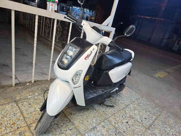 سلام عليكم دراجه لبيع دراجه بوليسي صيني موديل 2023 دراجه بعدهي جديده سرعتها. 120 السعر 700 وبيه مجال المكان بغداد التاجي للإستفسار الاتصال ***********
