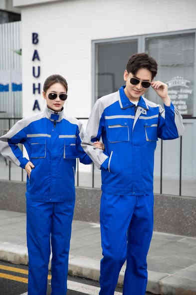 هذا الموديل قطن وبولستر 
السعر 30 
توصيل 5 
 وفرنالكم كل الالوان 
جوده جدا عاليه للاعمال الصعبه 
غسل ولبس 
اللون ثابت
شتائي
متوفر 
جملــــــــــــــــــــــــــــــــــــــــــــه-----------مفــــــــــــــــــــــــــــــــــــــــــرد
لمعرفه القياس 
ارسل وزنك وطولك 
ولتثبيت الحجز 
الرقم والعنوان 
متواجدين في الفرع الرئيسي 
من ساعه 8 الى 8 مساءا 
الحله -شارع المهندسين-قرب مركز تأهيل الجرحى 
0773 389 6906 
بصره شارع الاستقلال 
***********
كربلاء حي الموظفين 
***********
واسط الزبيديه
***********
ميسان قطاع 30
***********
