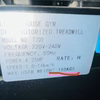 جهاز جري شبه الجديد يتحمل 155 كيلو حقيقي نظام جبلي استخدام قليل جدا جد...