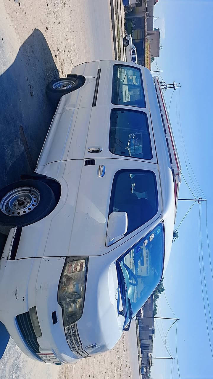سياره اتش  للبيع عنوان بغداد كماليه رقم الهاتف***********/***********
