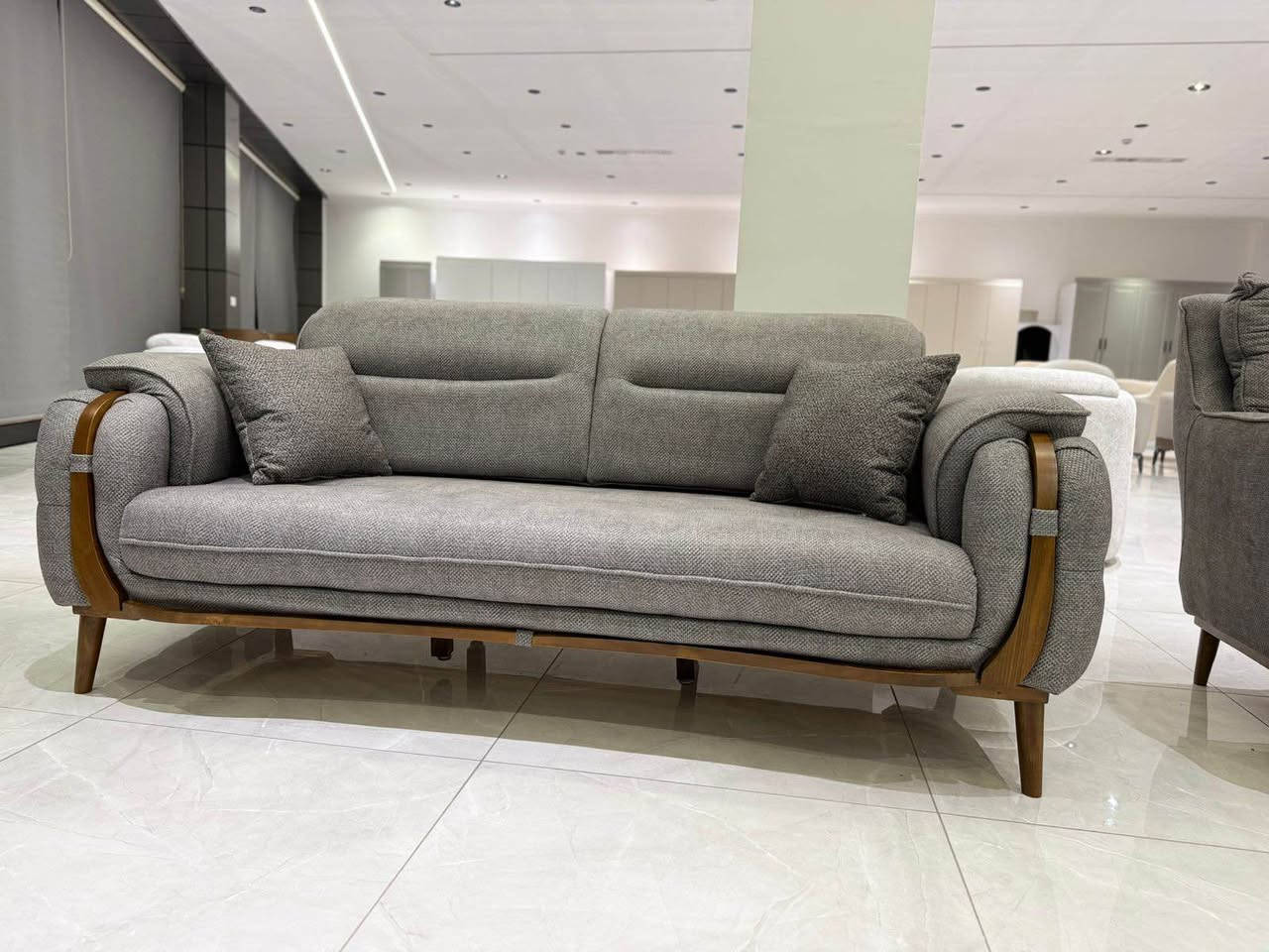 تخم مميز صناعه تركيه السعر ١٢٥٠.٠٠٠ مكون من ١٠ مقاعد ناصرية, ذي قار


**إذا كنت صاحب هذا الإعلان وتريد حذفه لأي سبب، رجاءا أرسل رسالة إلى الدعم الفني**