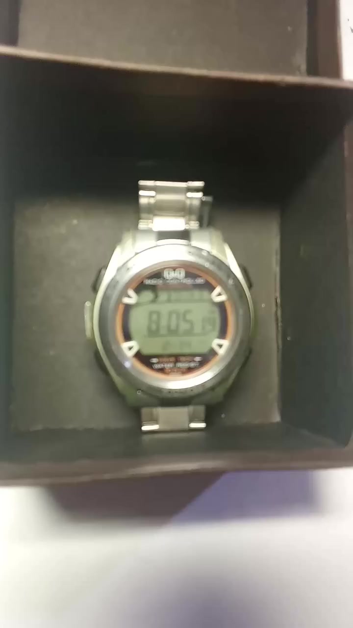 Q&Q/من شركة سيتيزن اليابانية//سولار راديو كونترول//٧٥الف مع التوصيل//تفاصيل الساعة علخاص


**إذا كنت صاحب هذا الإعلان وتريد حذفه لأي سبب، رجاءا أرسل رسالة إلى الدعم الفني**