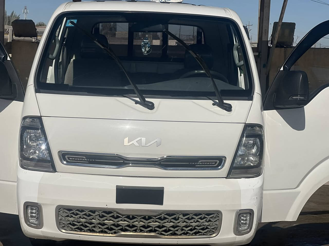 سلام عليكم كية حمل 24 رقم كربلاء بيها طخه قليله بلفخذة جهت السايق باقي كفالة السعر 155 وبيهة مجال الستفسار ***********
