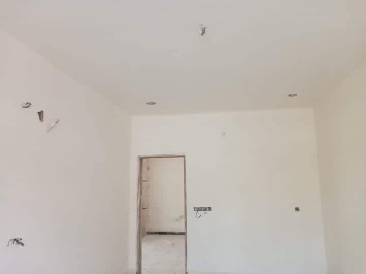 خلفه مبيضجي لباخ متفرغ حاليا
لبخ جص . بورك . سمنت 

لط داخل وخارج . . لبخ واجهات 

درجة اولى نشتغل مقطوعه وعالمتر  وع يوميه الخاص مغلق  هذا رقمي ***********
