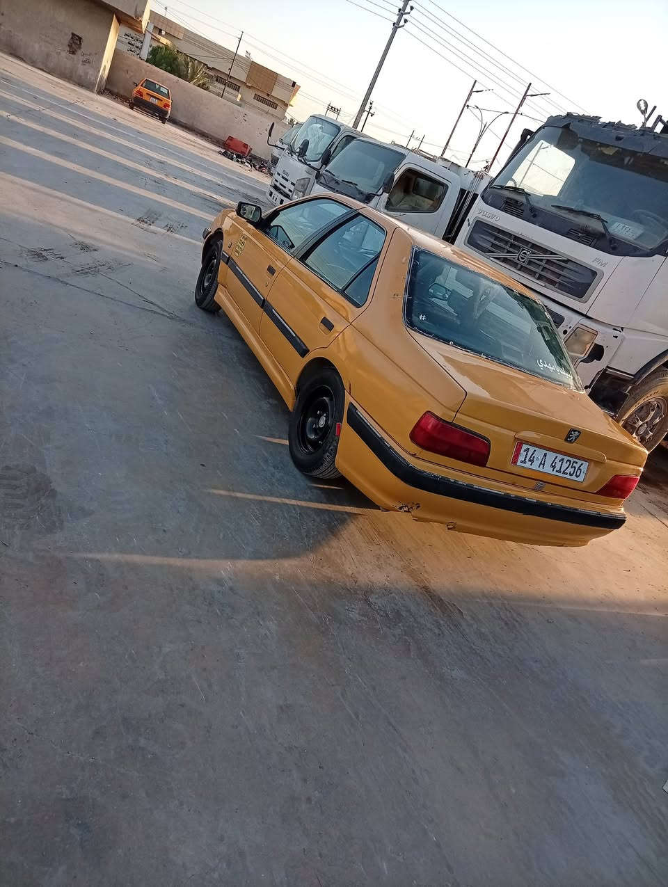 بيجو بارص ٢٠١١ مصفره هيئه وغرامه كير مكينه مكفولات  هزه جديده سنويه ما ساقطه باسمي مداور باي مكان ٢٥ بيهه مجال *********** مكاني ديوانيه

