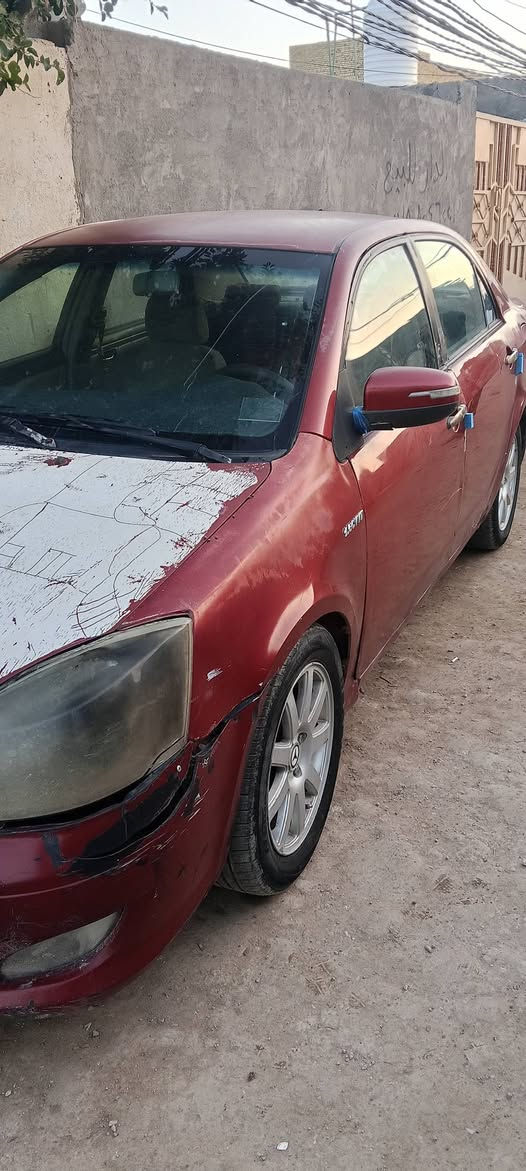 سلام عليكم سياره جلي موبل موديل 12 للبيع سياره كامله كير مكينه كهربائيات كله شغاله برانكيت بدون خياس مكينه كورلا رقمه ذي قار سنويه نافذه راعيه موجود مستعد للمداور مامتواجد على الفيس رقم موبايل***********
$السعر 30 وبيه مجال
