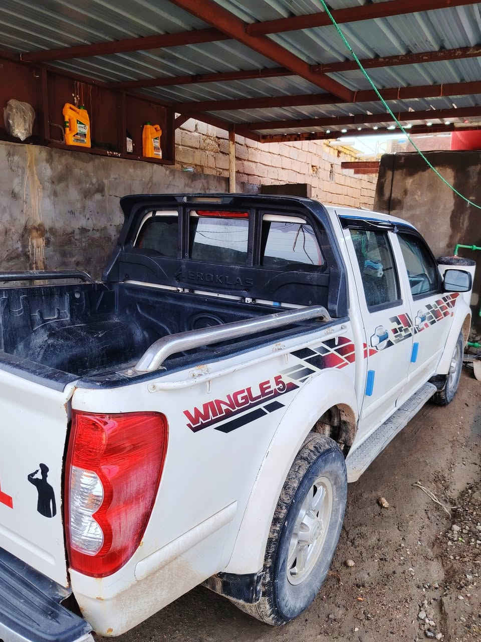 سلام عليكم سيارة كريت اويل موديل 2013 فورويل مكفوله كفالة عامة كير ومحرك واكسن وشاصي مكفولة من الضربة التبديل والكص رقم قادسية تحويل مباشر 

العنوان الديوانية الحمزة الشرقي 
السعر 72 بيه مجال 
الاستفسار 
***********
***********
مكلف بنشر
