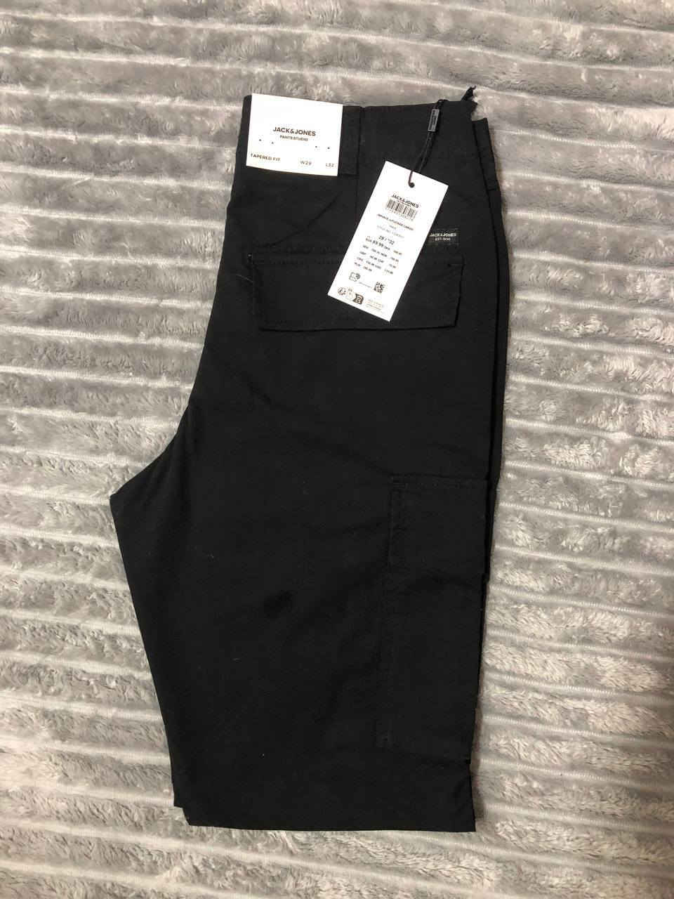 بنطال كارجو ماركة JACK & JONES قطن 100% الطول 105 cm - العرض 38 cm - الحجل 16 cm - القياس 29/30 السعر مناسب


**إذا كنت صاحب هذا الإعلان وتريد حذفه لأي سبب، رجاءا أرسل رسالة إلى الدعم الفني**