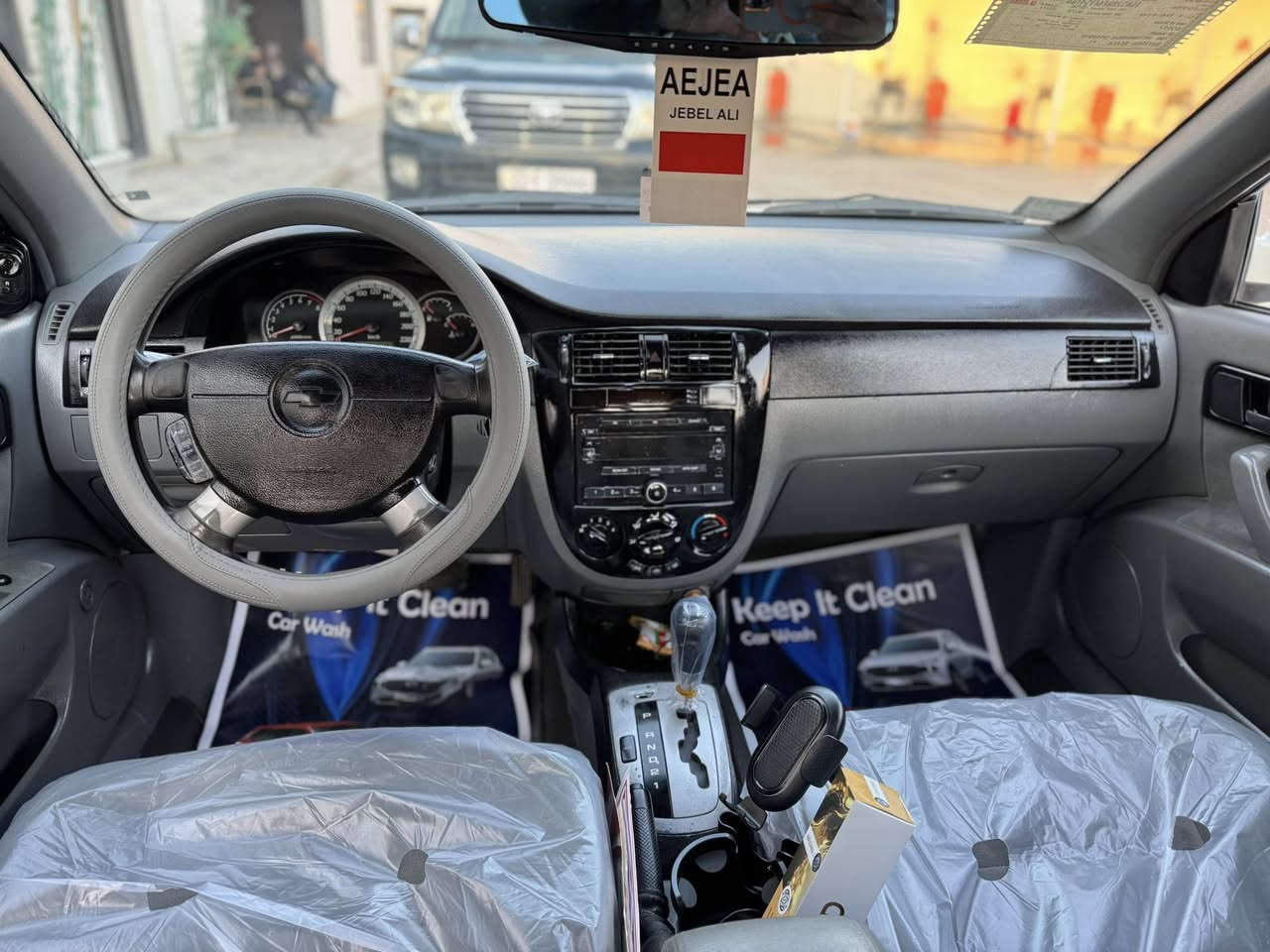 السلام عليكم
للبيع شوفرليت اوبترا موديل 2013
خليجي كفالة بدون صبغ
سيارة جاهزة اي نقص مابيها
كير مكينة تبريد كاملة سبير مانازل
مكاني سيدية سعرها 105 وبيها مجال بسيط للشراي
للأستفسار ***********
