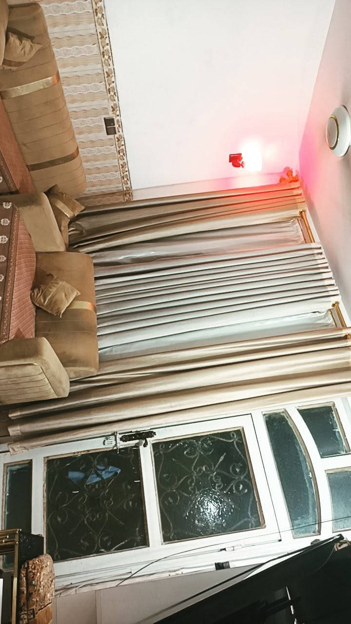 🏡 دار للبيع – سند 25

📍 الموقع: حي المعلمين – حي المرتضى، قرب روضة حيدر الكرار

🔹 المساحة: 100 م²
🔹 البناء: بلوك وسقف مسلح

🏠 يتكون من:

* غرفة نوم
* استقبال
* صالة
* مطبخ
* مجموعة صحيات داخلية وخارجية

📌 موقع هادئ ومناسب للسكن

💰 السعر: على الخاص

📞 للاستفسار: ***********

🏢 مكتب عقار أهالي المسيب
📍 حي المعلمين الثالثة – قرب جامع محمد الجواد
