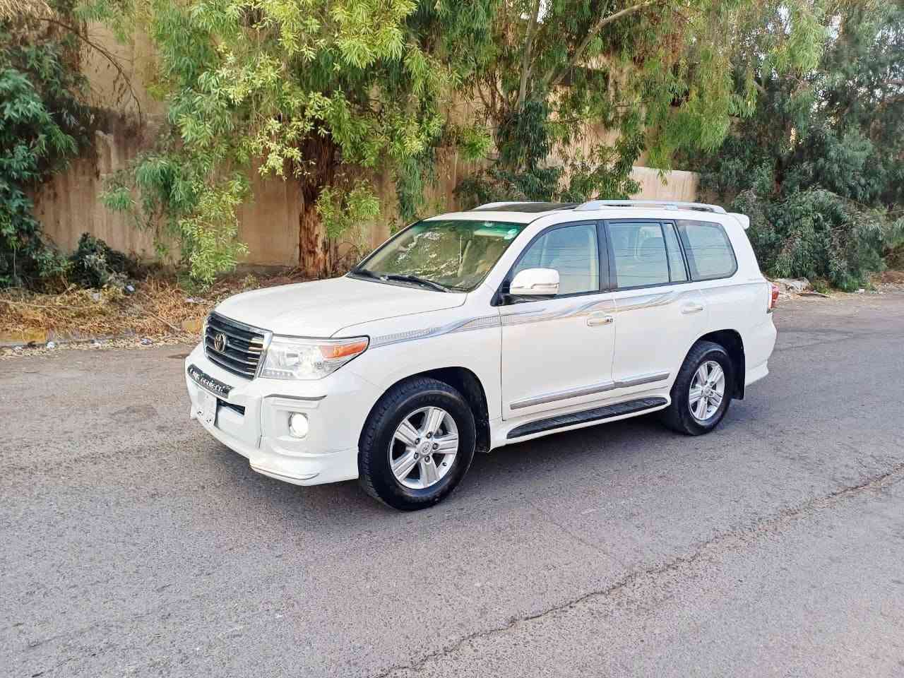 توێتالاندکروز مودیل 2012ی 6پستون
فول مواسفات GXR ی 8ئێرباگ سلاید
دوپارچەی سبوغە بێ داخلی بێ ئێرباگ
دوساردی هەیەلەزگەی کەمێک خورایە
هەیکەلی زورجوانە مەسروفی نیە
گێرومکینەی نەکرایتەوە بێ عیبن 
سەنەوی بەسەرچوە تحویل غرامەی
بەشەرتە سعری 288وەرەقە مجال
ژم *********** واتسئاب أربيل, العراق
