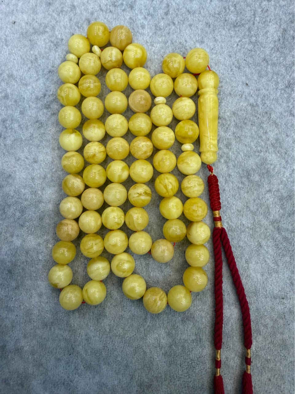 السلام عليكم 
مسباح كهرب حر طبيعي 
المسباح بادي ياخذ لون بعد يعرق اكثر 
خامه شجري مشخط 
شاهد المسباح استندر                                         
المسباح بي 4 فواصل ثنين فوك ثنين جوه  ذي                          
المسباح بي 66 خرزه                                                        
وزن المسباح 97 كرام من غير وزن الفواصل 
وصل الضمان موجود 
المسباح كهرب حر طبيعي                           
روح افحص باي مكان اذا بي خلل او مو كهرب مرجوع 
رقم الاتصال والواتساب 

*********** البصرة, العراق
