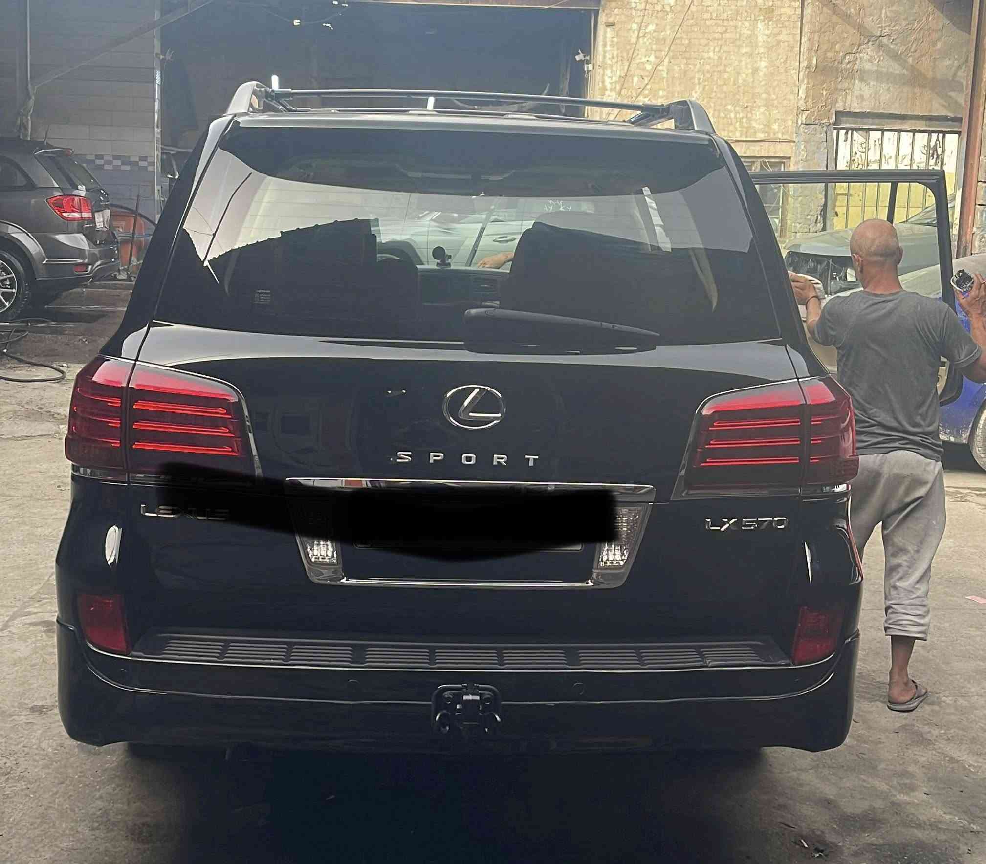 سيارة لكزز رقم بغداد مميز ٤ ارقام خليجية بحالة ممتازة جدا في بغداد بسعر ٦٠ مليون نقدا فقط بدون مراوس

للتواصل واتس اب
***********
