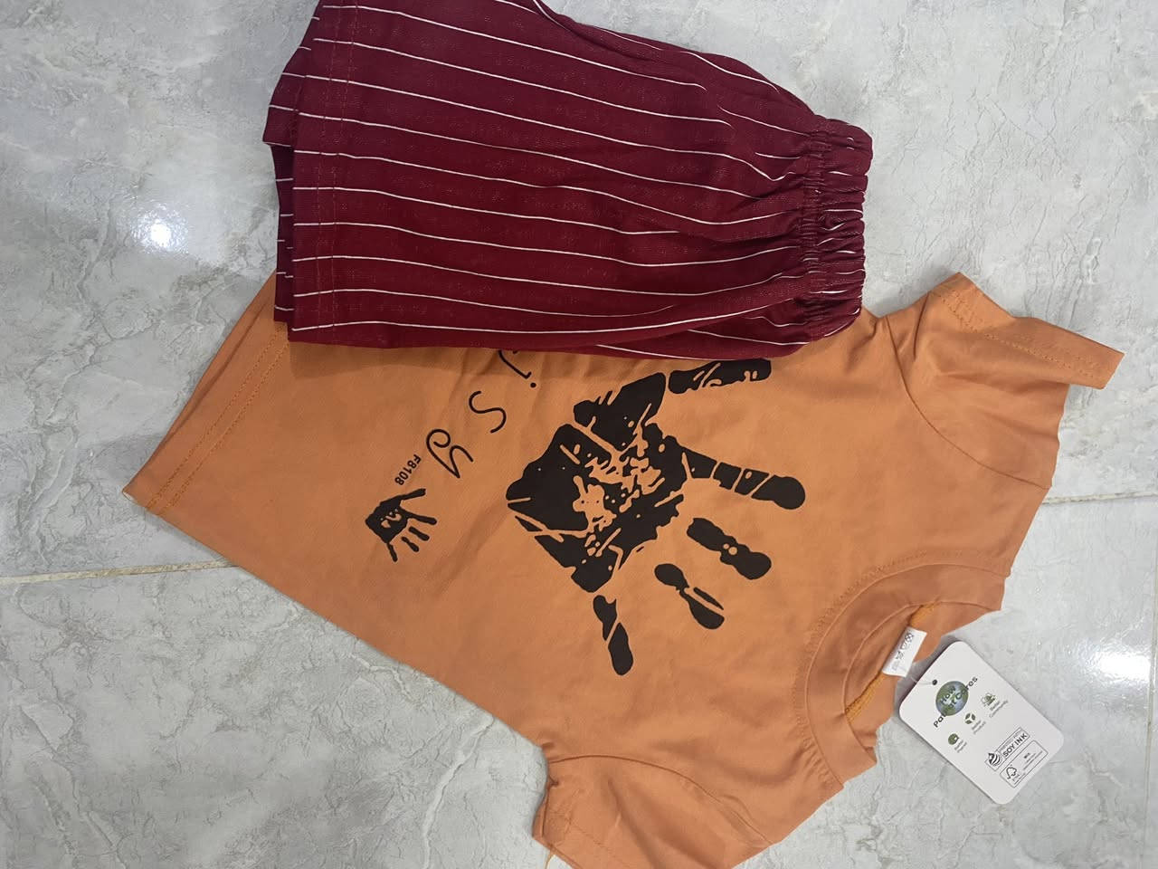 ملابس أطفال خامه درجه أولى اي قطعه ماتعجب او القياس مو تمام ترجع بيد المندوب الأعمار من الأشهر لل ١٠سنوات


**إذا كنت صاحب هذا الإعلان وتريد حذفه لأي سبب، رجاءا أرسل رسالة إلى الدعم الفني**