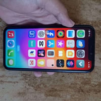 آيفون XR • ٦٤ • شاشة مستبدلة