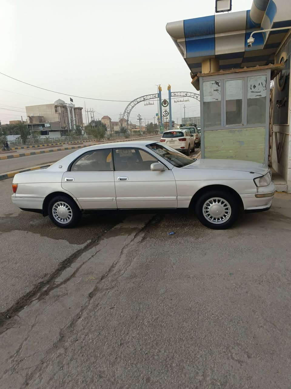 السلام عليكم كراون بطه فصل البيع كلب وقتنع شوف العين رقم الكليزي باقي بس الوحات مكفوله من العيب الشرعي مكان ميسان سعر 75 وبيها مجال الطيبين  ***********
