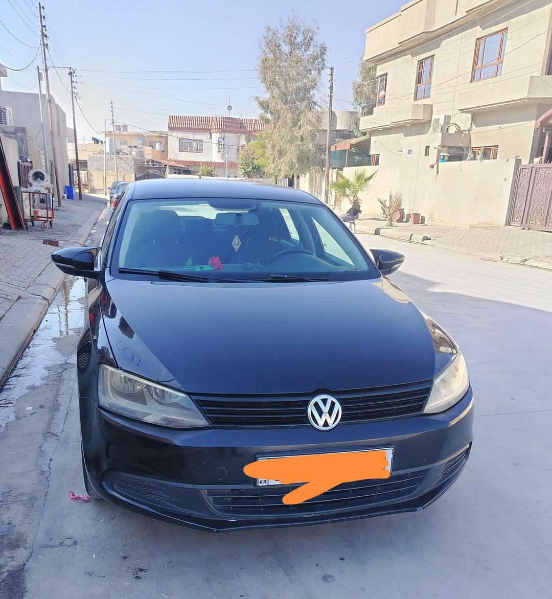 جيتا خليجي 2014 كلين مابي صبغ أو ضربة رقم أربيل عداد كيلو متر 225 ماشي محرك كير تبريد شرط سنوية منتهية 2025 سعر 125 ورقة رقم موبايل ***********0 بغداد, العراق
