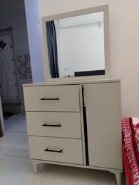 غرفه نوم • اعلام السيديه • قرب باب الحارة