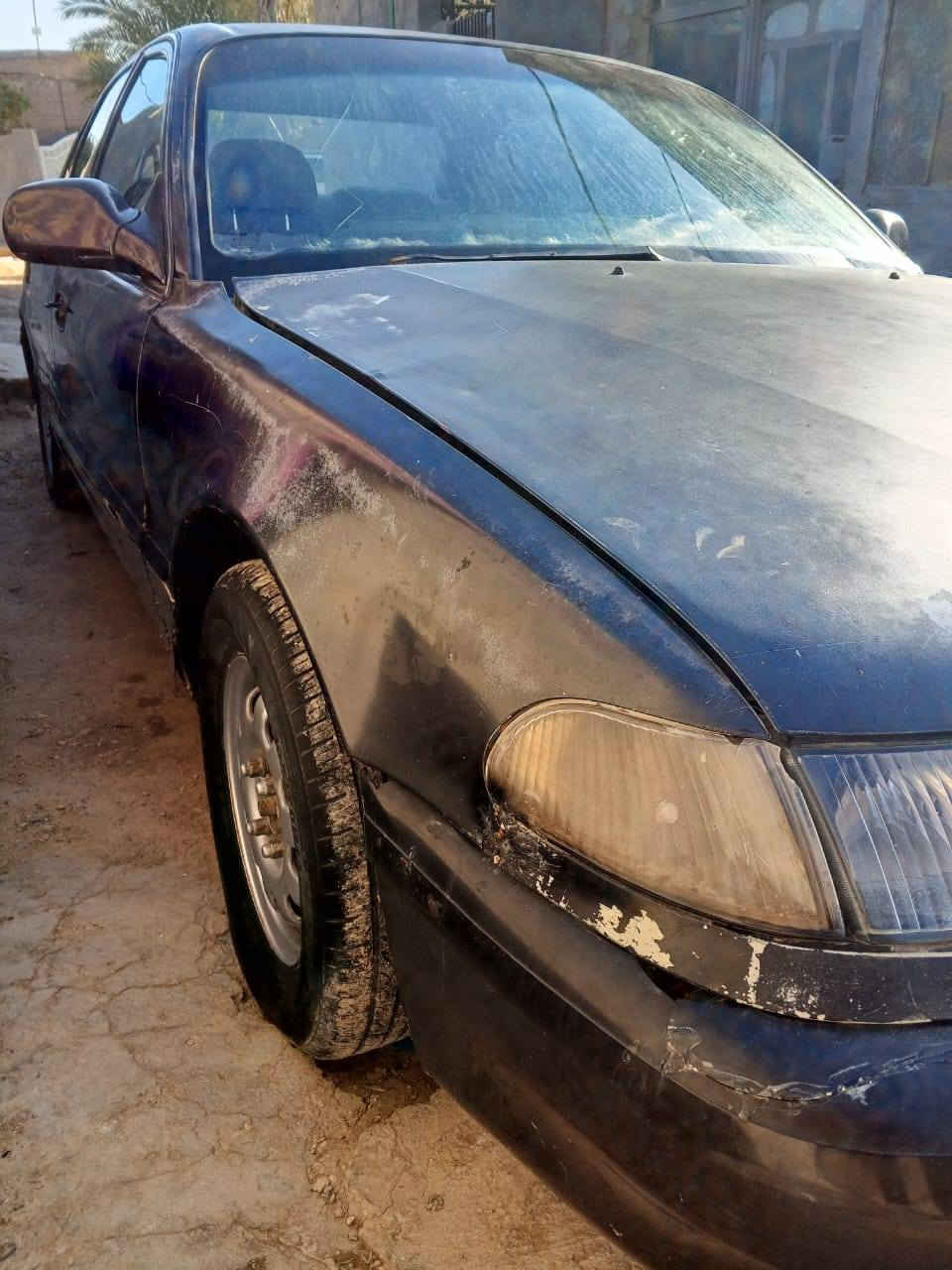 السلام عليكم ورحمه الله وبركاته 
سوناتا تو موديل 1993كير عادي كير ومكينه خير من الله السياره مكفولع لاضربه ولاصبغ يعني بلاديه السياره بلحله ورقمه بابل راعيه يريد تحويل السياره غرفته بلاديه ***********امراوس بسياره اقل منه حتلو تكسي او بيع السعر ب34وبيه مجال
