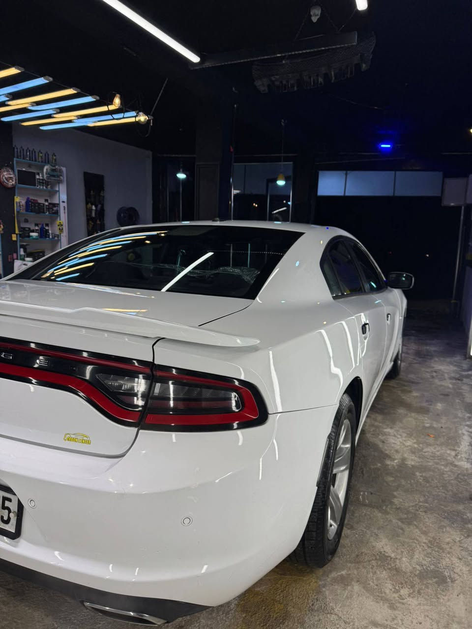 السلام عليكم جارجر مديل 2015 السيارة كفاله عامه عده بارد بالباب وكارتات بسيطة  رقم سليمانيه هزه أرقام جدد  السياره جديده عله وضع الشركه ما تصرف عليها الف ماشيه 218 السيارة كندي  ما مشتغله خط تخم تاير جاهزه سياره   السيارة شرط التحويل مكاني الديوانية حي الجامعه  السعر195 الاستفسار ***********
