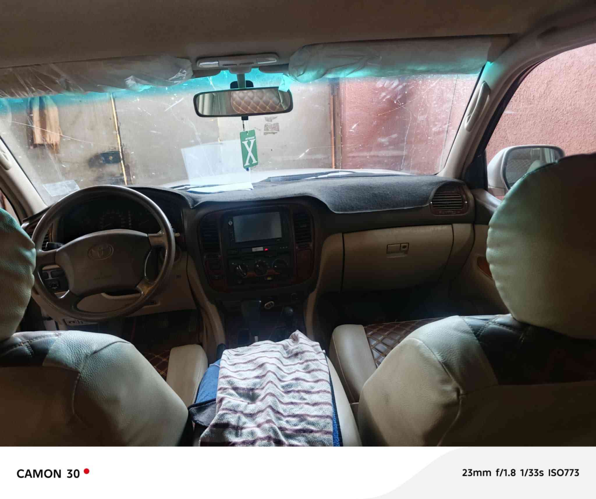 سلام عليكم لاند كروز 2002محدثه 2007سياره رقم بصره مشروع وطني السياره بأسم صاحب السياره موقع السياره ابغداد السعر 140ورقه وبيها مجال بسيط للاستفسار اتصل على الرقم***********ملاحظه انه مكلف بالنشر وما عندي معلومات عن السياره رجائا للاستفسار اتصل بصاحب السياره
