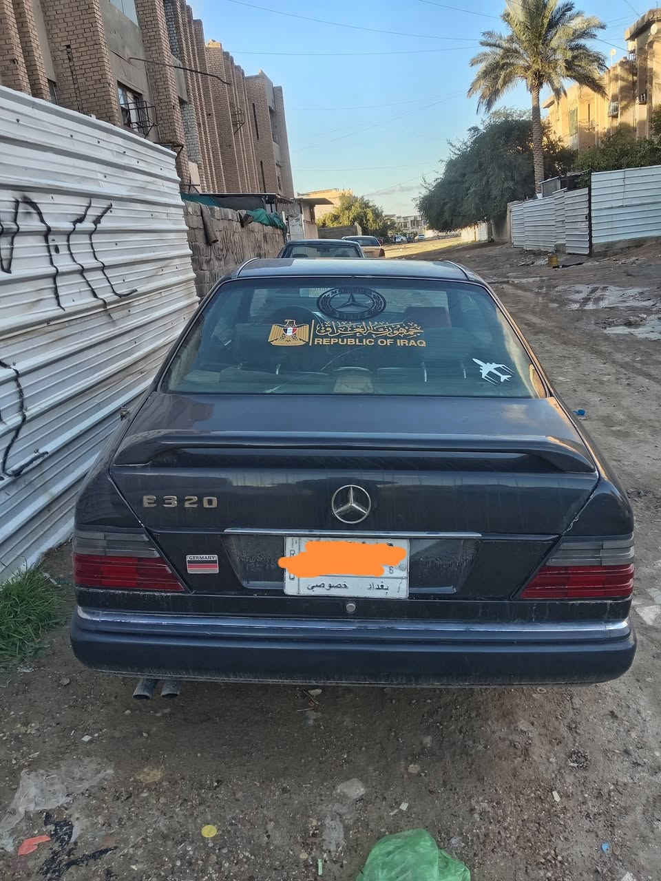 مارسيدس دب تك باب. موديل 90 رقم بغداد تحويل بأي وقت محرك 3200 خراطيم كير اوتو  كشنات رياضي سياره شوف العين. السعر ٤٥ بيهه مجال العنوان بغداد ابوغريب عمارات الألبان. ***********
