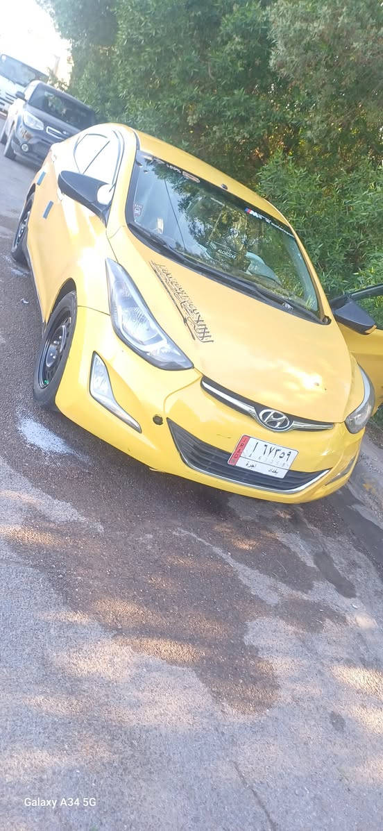 السلام عليكم سياره النترا موديل 2012 سياره بدون ايرباك حادثها بسيط لابل واحد مراوس اقساط لا سعر 103$بيها مجال رقمي *********** عنواني بغداد شارع حيفا 
ما تفيدك لا تخابر اترجاك
