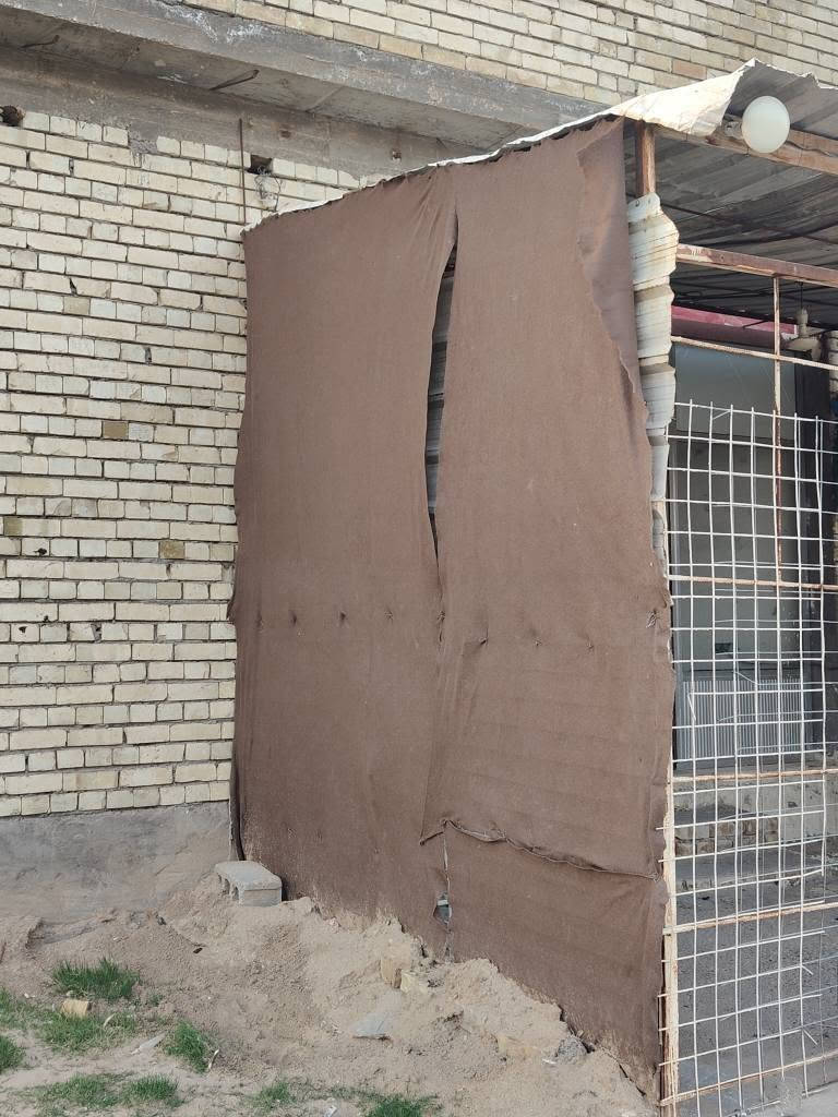 قفض اسواق للبيع النزال 4متر والعرض 4متر ارتفاعه 3متر مكاني كربلاء قيم واخذ *********** كربلاء, العراق
