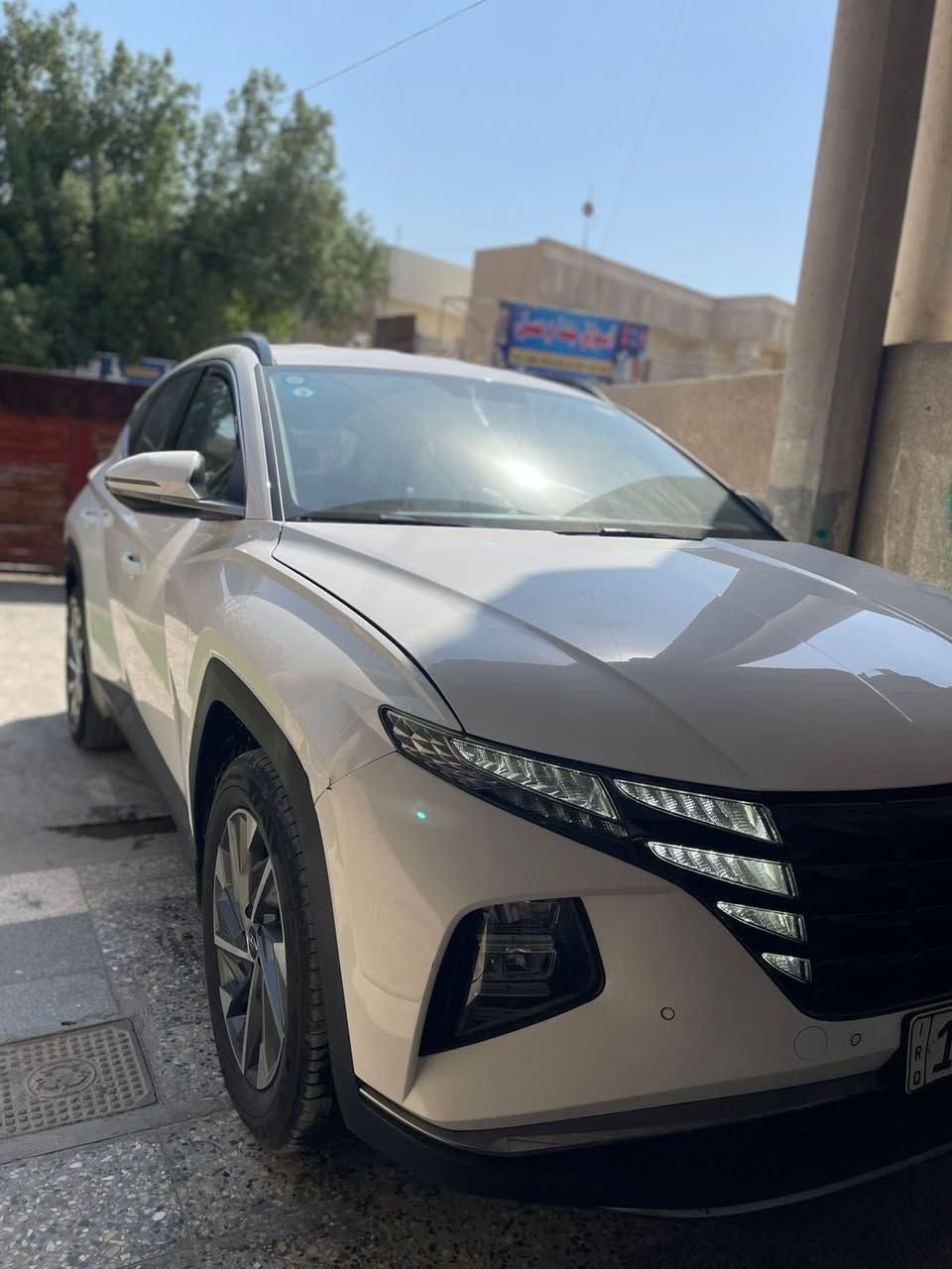 السلام عليكم
توسان2023 خليجي 
ماشيه 50 جديدة كلش
تشغيل بصمة   
تشغيل عن بعد
سايد بريك دگمة   
كشنات كهرباء
اوتو هولد
بك لايت LED
كروس سرعه
بردات ابواب خلفية
حساسات امامية + خلفية 
تحكم مقود كامل
بصمات عدد 2 
انارة ترحيب
نقطة نزول منحدرات. 
نظام مانع تزحلق 
شاحن موبايل واير ليس  
اشاير بالمري والمري شفط
مخرج AUX + USB‏
وضعيات قيادة
مكفوله 
مكان بغداد
الشراي يتصل اوواتسا***********
