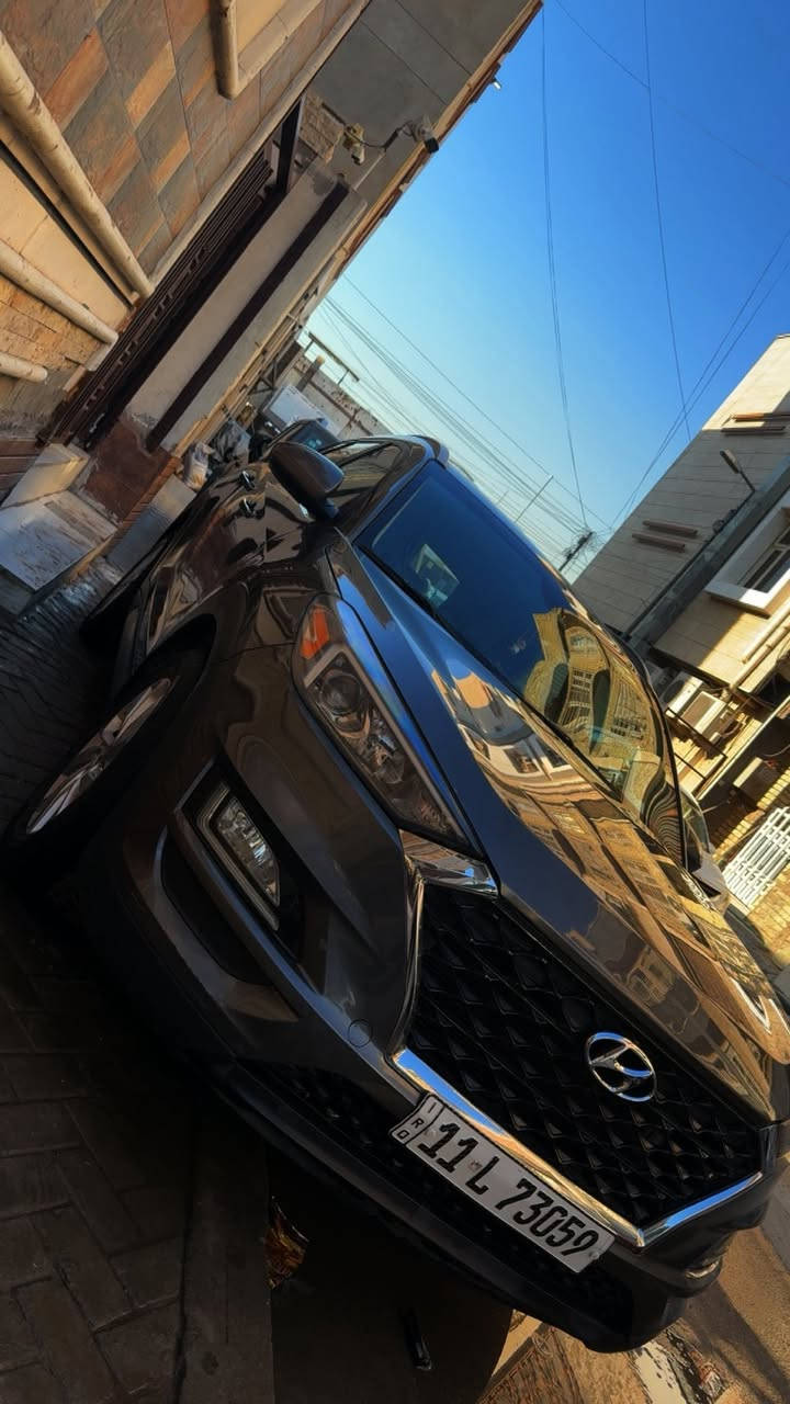 السلام عليكم توسان 2020 حادثها بس بنيد لون فيلي رقم بغداد ب اسمي ناشر كلشي بلصور موضح سعرها  15,500 شده و55 مكاني زيونه 
***********
***********
