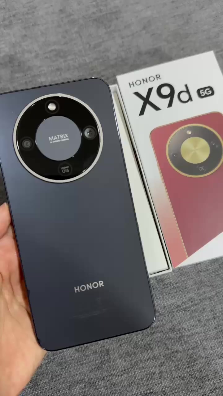 x9d استعمال يوم واحد
ما متعود عليه متعود على الايفون
فتحته و رجعته لكارتونه
ااخذته ب 440 اول امش
للبيع المكان #بصرة
***********
