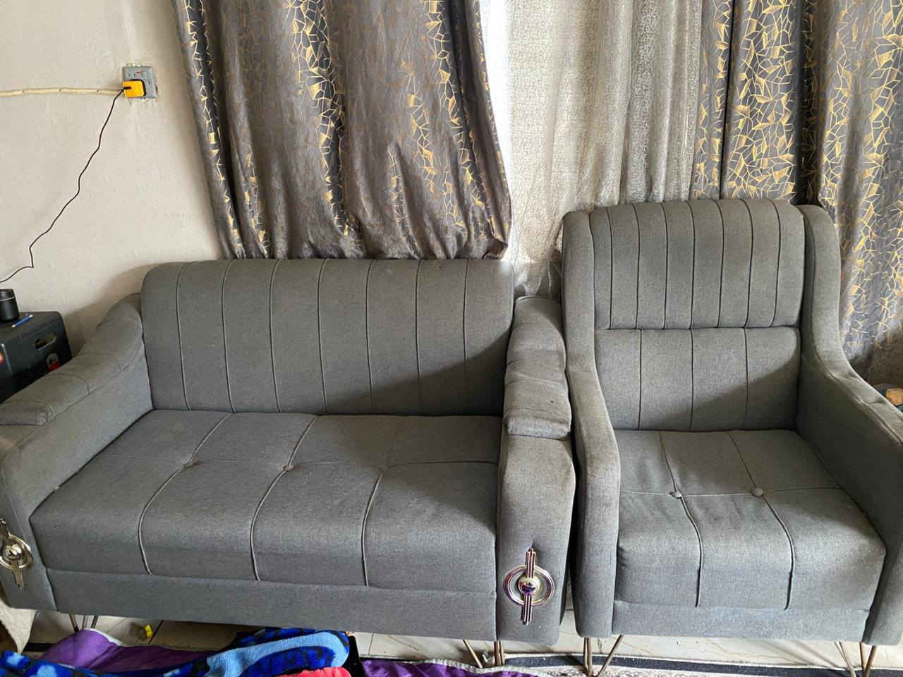 تخم قنفات تركي 7 مقاعد  مستعمل استعمال بسيط 
مابيه ضرر شوفت عينك 

1.واحد ثلاثي 
1.ثنائي
2.مقاعد 
سعره 425 الف مأخوذ سابقا 600 الف 

المكان بغداد الشالجيه 
لا يوجد توصيل


**إذا كنت صاحب هذا الإعلان وتريد حذفه لأي سبب، رجاءا أرسل رسالة إلى الدعم الفني**