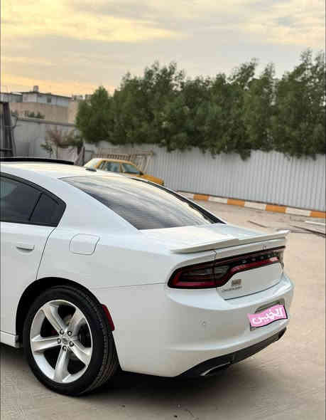 جارجر 2016 SXT بلاس السياره كلين تايتل 
السيارة حلوه وجديدة بيها 3 تعديلات بارد صغار 

المواصفات 
شاشة 
بصمه 
سلايد 
كشنات كهرباء 
كشن خزن 
كشن امامي تدفئة تبريد 
كشن خلفي تدفئة 
كشن جلد 
ستيرن تدفئة 
عداد 260 
تشغيل عن بعد 
حساس خلفي 

وباقي مواصفات الجارجر بلاس المعروفة 
السياره رقم دهوك هزة سنوية كله جديد 
تحويل ثاني يوم 

مكان السياره / بغداد 

للاتصال 
***********
***********
