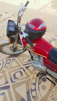 دراجة ٤ كير • نضيفه • عمود 150