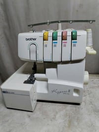 مكينة خياطة • ياباني • توصيل مجاني