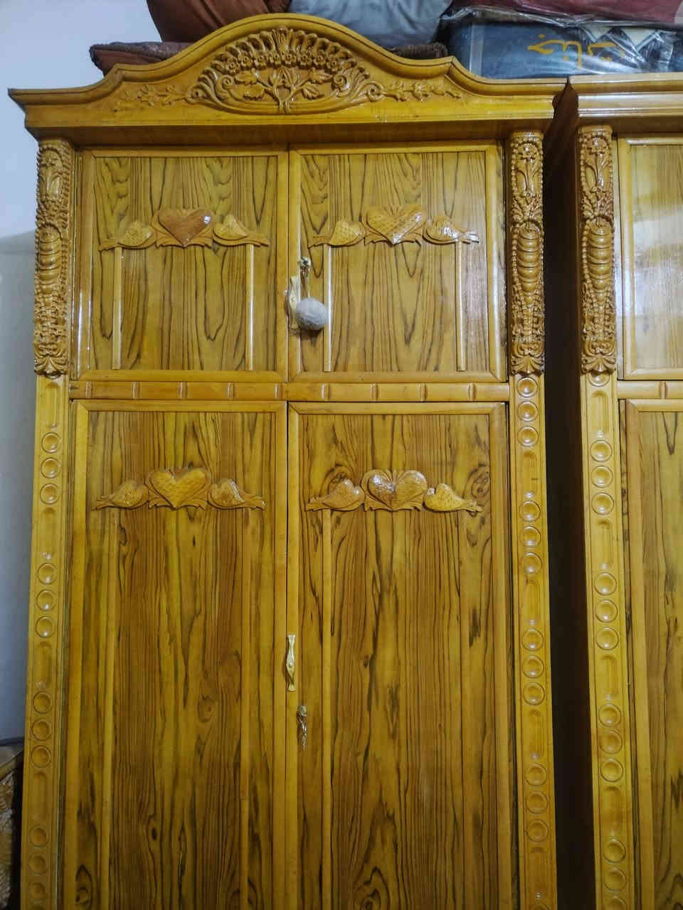 غرفه تسكام عراقي مديل مسرح صاج خشب ثقيل اريدهه مليون ونص وبيها مجال *********** مكاني القاسم جامعه خضراء
