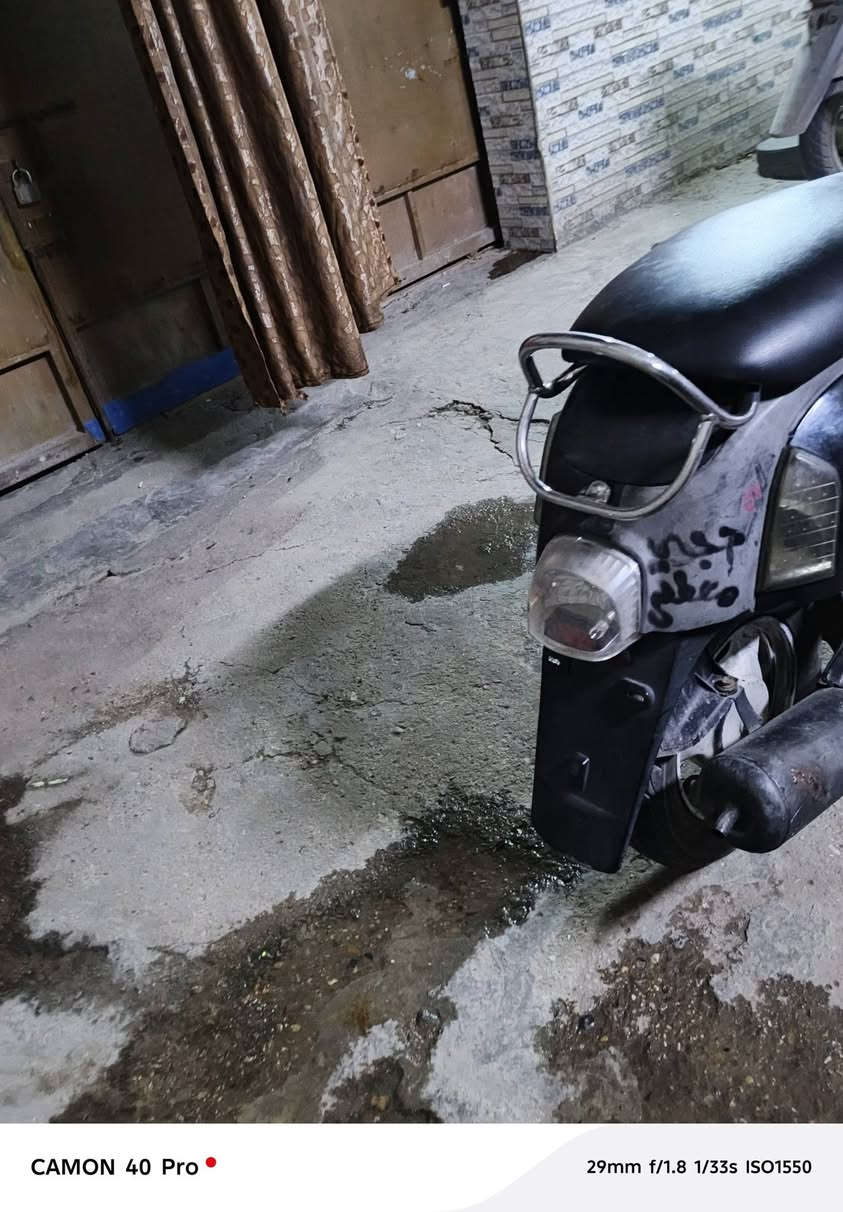 السلام عليكم دراجة بوليسي للبيع دراجه كلها شقاله بس الباتري كاعد الدراجه جديده السعر 550 المكان مدينه الصدر رقم الهاتف  ***********
