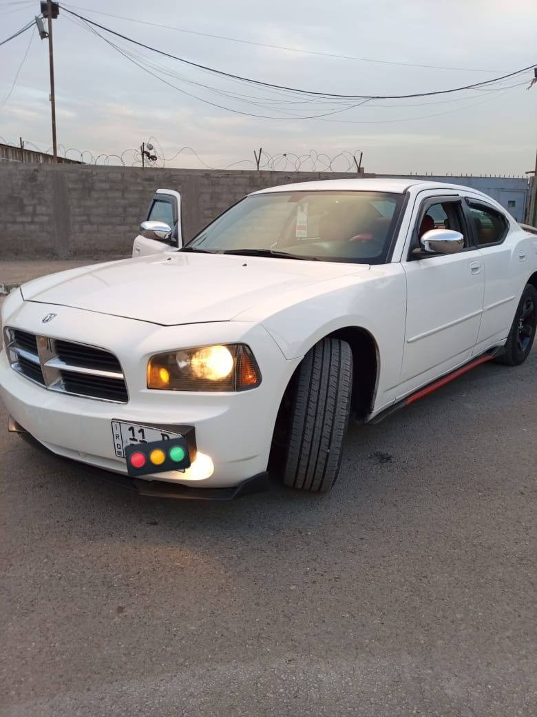 سلام عليكم للبيع جارجر مديل 2007 
سيارة مكفوله من الضربه ولتبديل بيها صبغ
جوه تريشه مال باب السائق ولباقي مكفول
مكينه كير تبريد تدفئه لايت زنون مكينتها 3500
السعر 103وبيها مجال بسيط سيارة بسمي رقم بغداد جديد
مكاني شهداء البياع ***********
