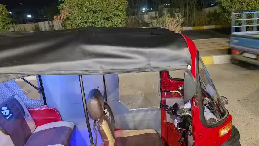 تكتك للبيع موديل 2018  محرك 20كفاله والكشر معمر جديد اي اخياس ماكو صبغ عام والارضيات مزفته ومصبوغه السعر5250 وبيها مجال7748297162


**إذا كنت صاحب هذا الإعلان وتريد حذفه لأي سبب، رجاءا أرسل رسالة إلى الدعم الفني**