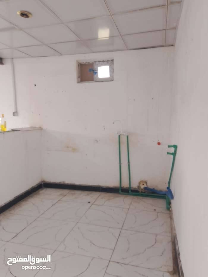 السلام عليكم 
شقه للايجار 
قبله شارع المدارس 
درج معزول 
غرفه وصاله ومطبخ وصحيات 
يجاره قفل شامل جور الماي والكهرباء 300 البصرة, العراق


**إذا كنت صاحب هذا الإعلان وتريد حذفه لأي سبب، رجاءا أرسل رسالة إلى الدعم الفني**