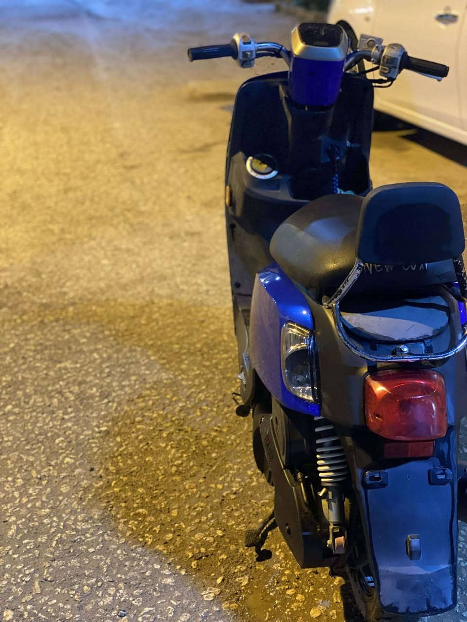 سلام عليكم. ماكس بوليس اللبيع صارلها شهر نازله رمبه. دراجه علفحص  سعر(مليون)
***********
