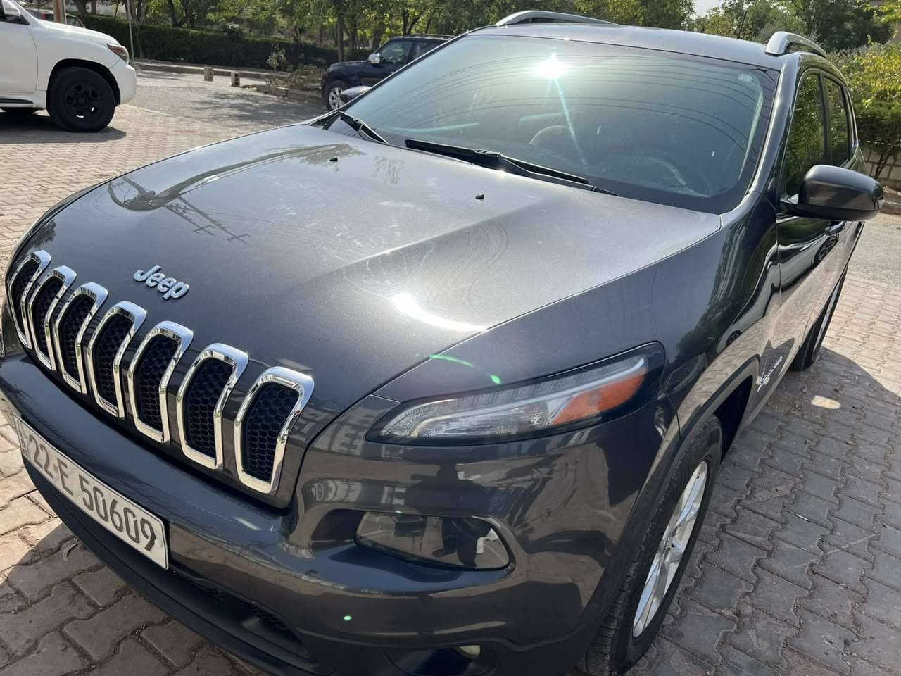 جيب جيروكي 2017 اربعه سلندر_ سعر 130$
ارباكات سليمة سيارة كلش جديدة مابي نقص سيارة دبل اكسل او مكينة جديدة

سليمانية
رقم سنوية جديدة رقم سليمانية

***********
