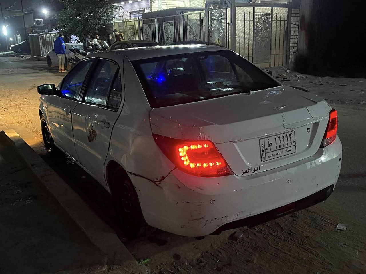دنا للبيع موديل 17 عليها غرامات 15 ورقة ابيع الك تريد وكالة تريد تحويل 
الي يشترها هو يدفع الغرمات السيارة كير ومحرك كورلا جديد تبريد ثلج كل نقص ما بيها صدر جديد 35 ورقة تنطيني وغرمات عليك شوكت ميصير عندك روح سدد *********** واتساب اسويلك وكالة عادي
