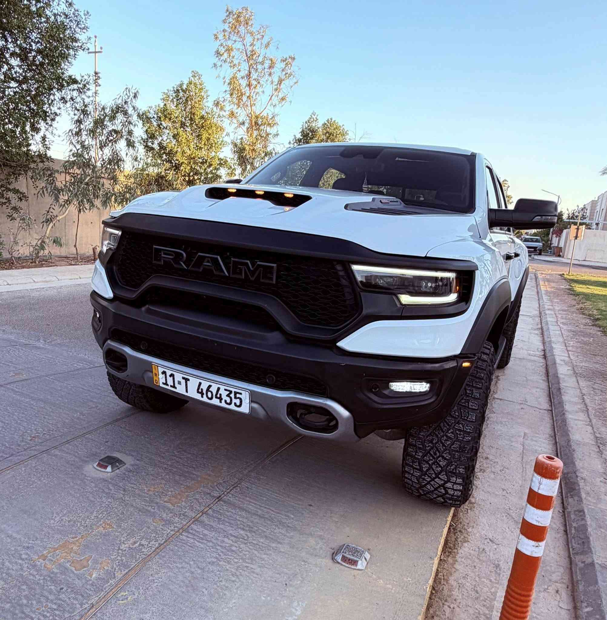 RAM TRX
2023

ماشيه 6700 M

فول مواصفات

حادثه موضح بالصوره 

جاملغ مبدل

وبنيد معدل ومصبوغ 

وبيه بابين مرشوشات ليش ماعرف 

لمعرفة السعر وباقي التفاصيل الاتصال 

*********** واتساب بيه هم
