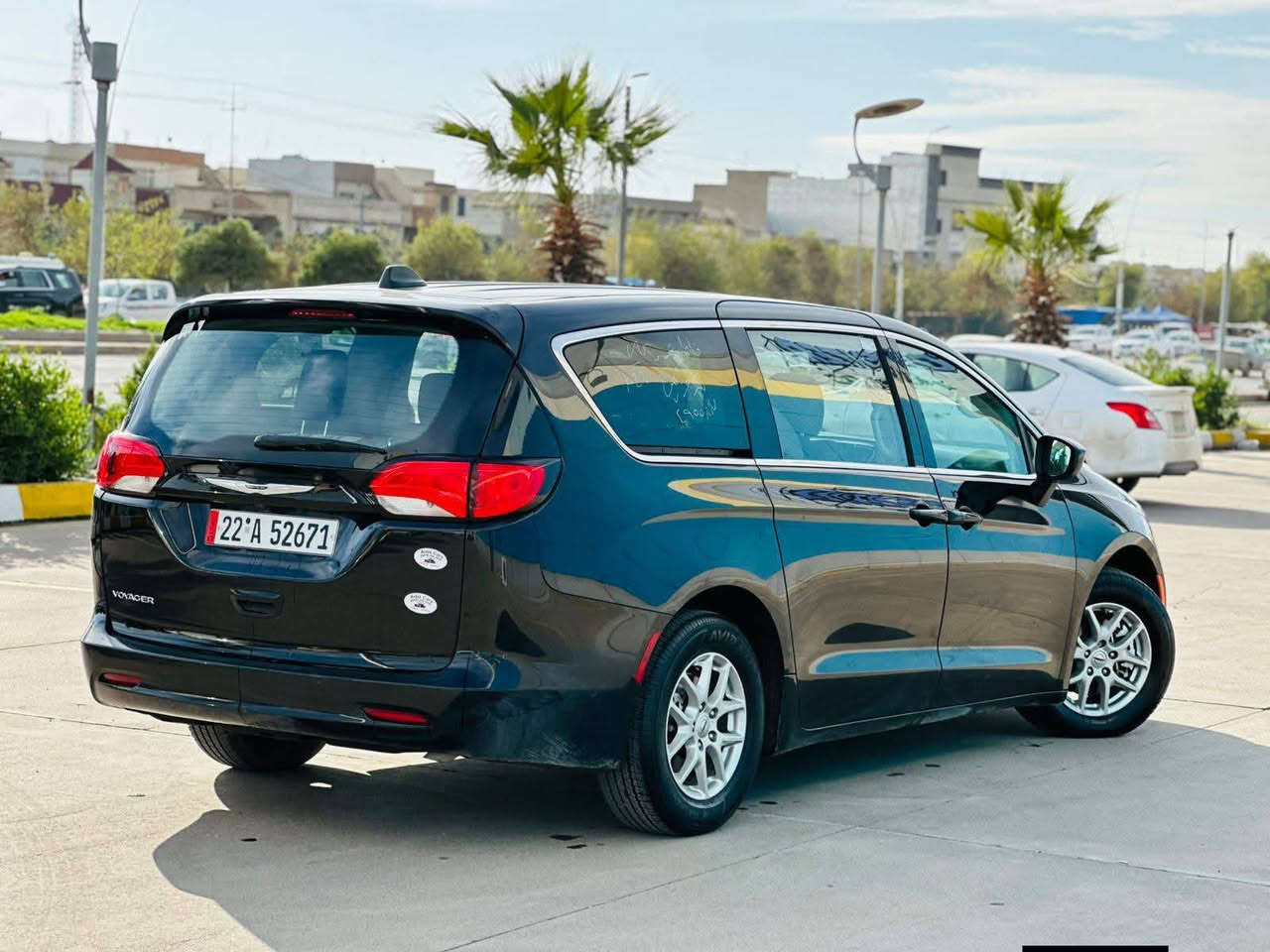 2024 CHRYSLER VOYAGER, LX
فيوجر وارد موديل 2024 
السياره بدون صبغ -  السيارة مكفولة 
سعر 242 
السياره مرقمه اربيل - رقم أجره 

حجم محرك 3600 - V6 
بصمه 
بصمة تشغيل 
أبواب كهربائية 
صندوق كهرباء 
شاشة وكامرة دوارة
ثلاث قطع تبريد تحكم مركزي
7 راكب 
تشغيل عن بعد
رادار تحديد مسار توقف ذاتي
سيارة جديدة ماشية 34 الف 
تخم تاير جديد 

رقم اربيل الجديد فحص وهزه جديد 

مكان السيارة اربيل- معرض اربيل كارس
***********☎️***********
