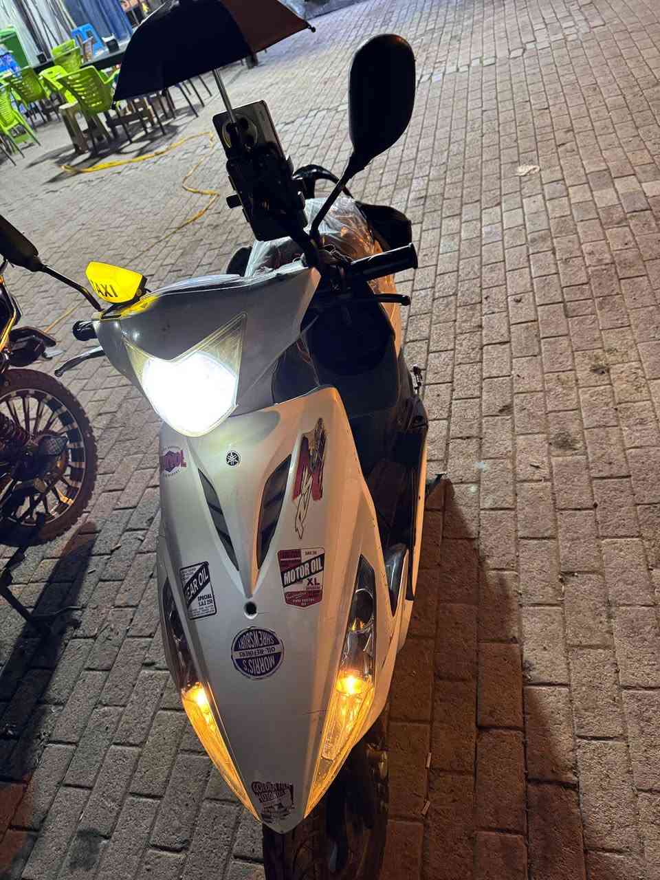 سلام عليكم دراجه جديده اخت رنبه ماكس مضلع نوزل كهرباء من طول طول شغاله مكاني بغداد ام الكبر والغزلان ***********
