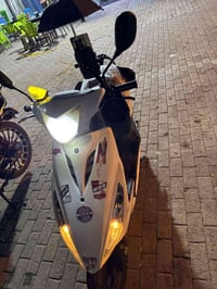 دراجه جديده اخت رنبه ماكس مضلع نوزل كهرباء من طول طول شغاله مكاني بغدا...